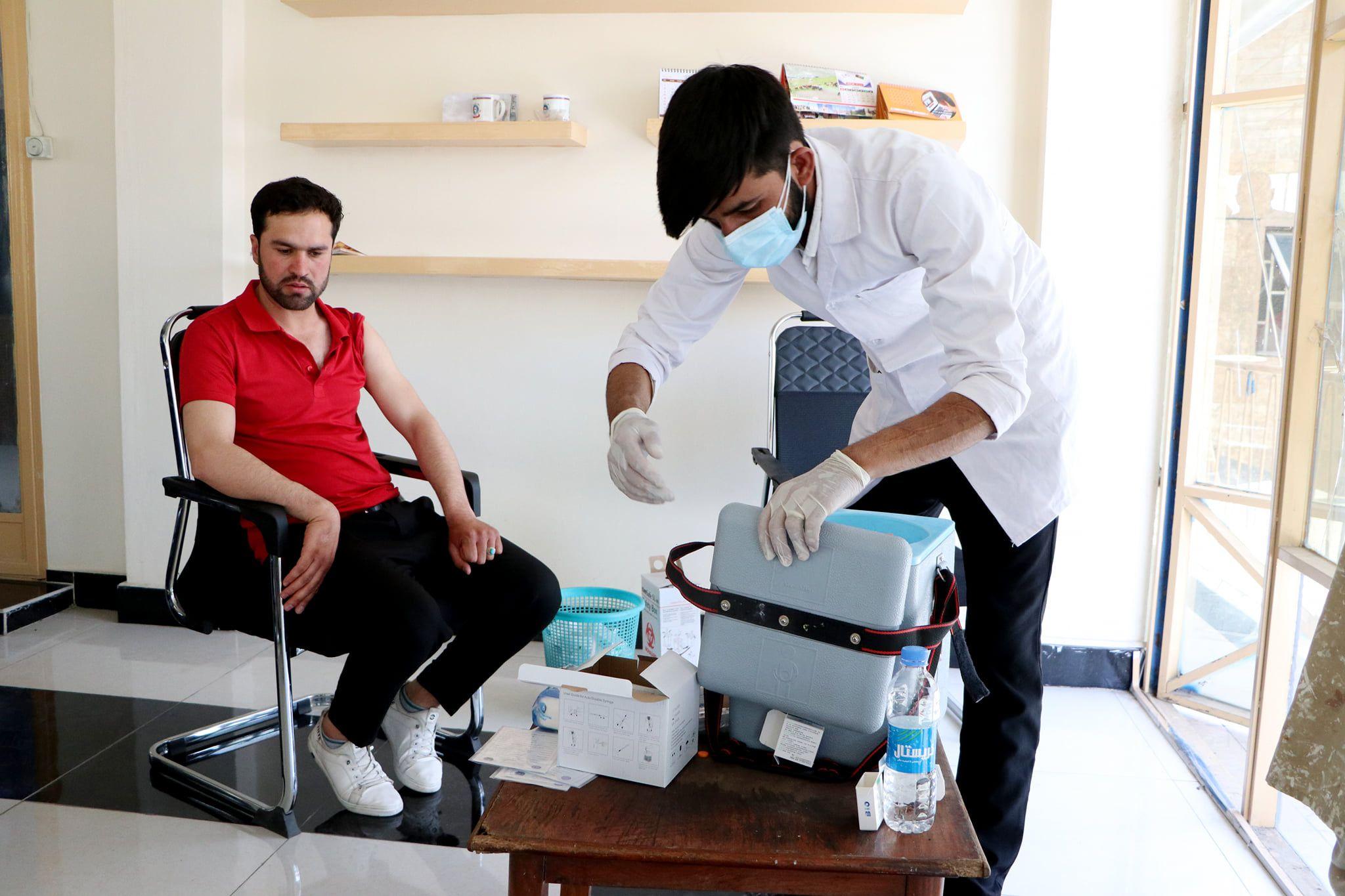 د کوویډ ۱۹ واکسین